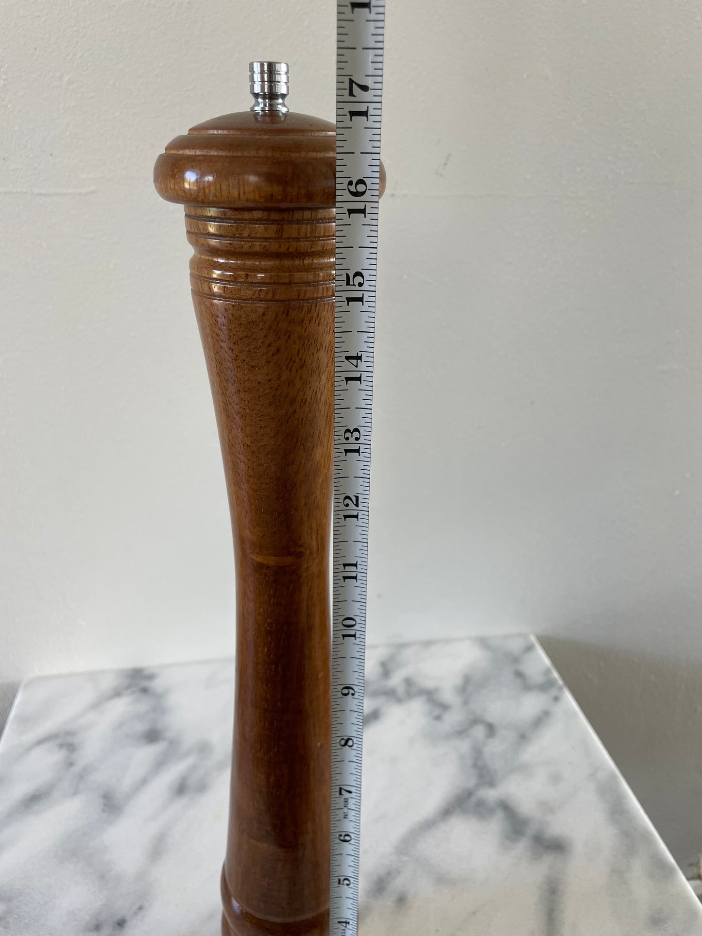Large Vintage Restaurant Style Culinary Pepper Grinder