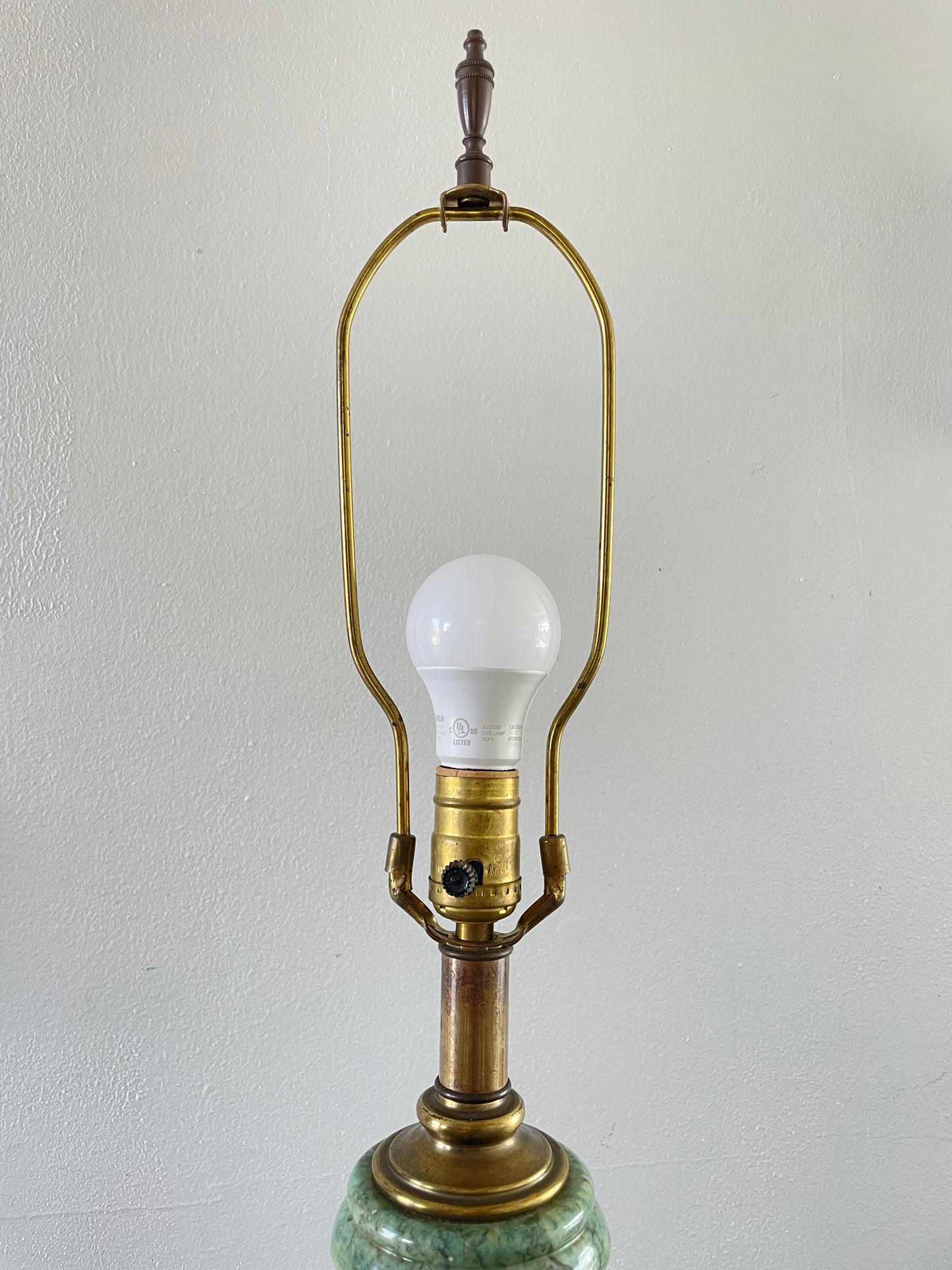 1940s Italian Neoclassic Green Alabaster and Brass Column Table Lamp