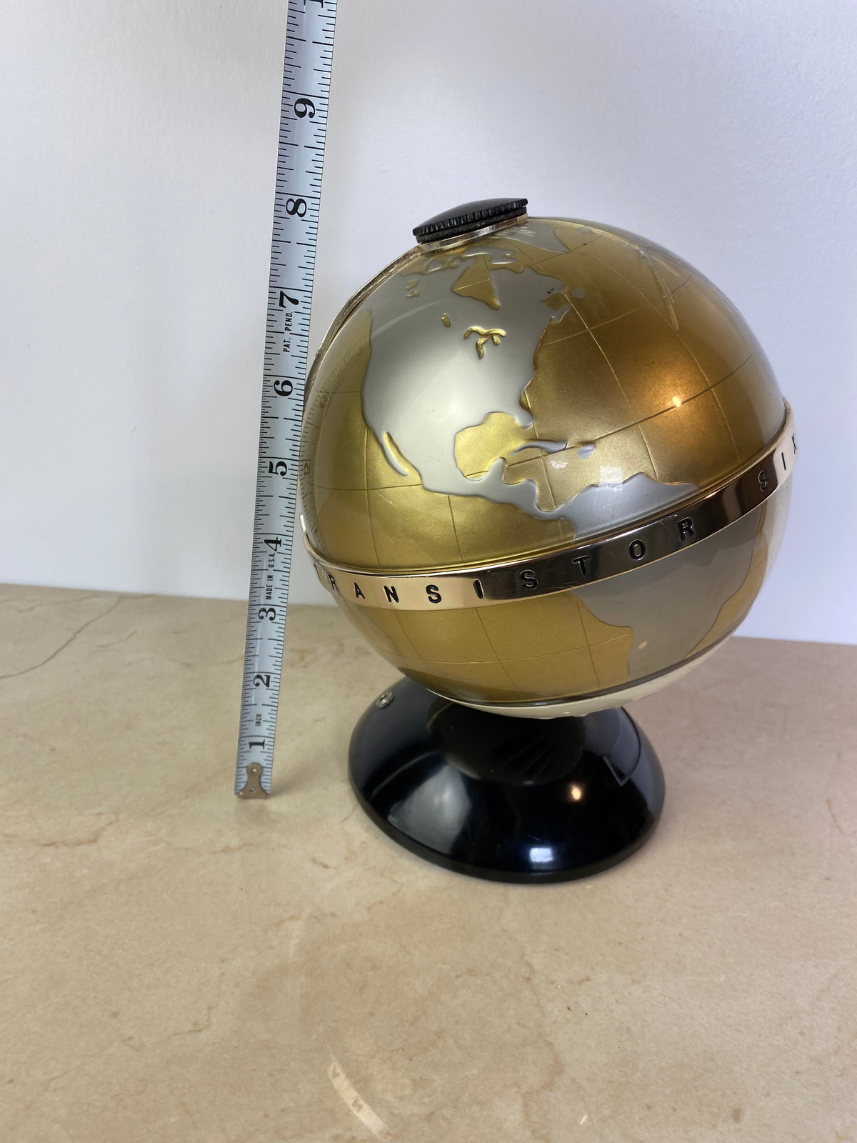 Vintage Vista NTR-6g Globe Transistor Six Radio, Japan, Mid-Century