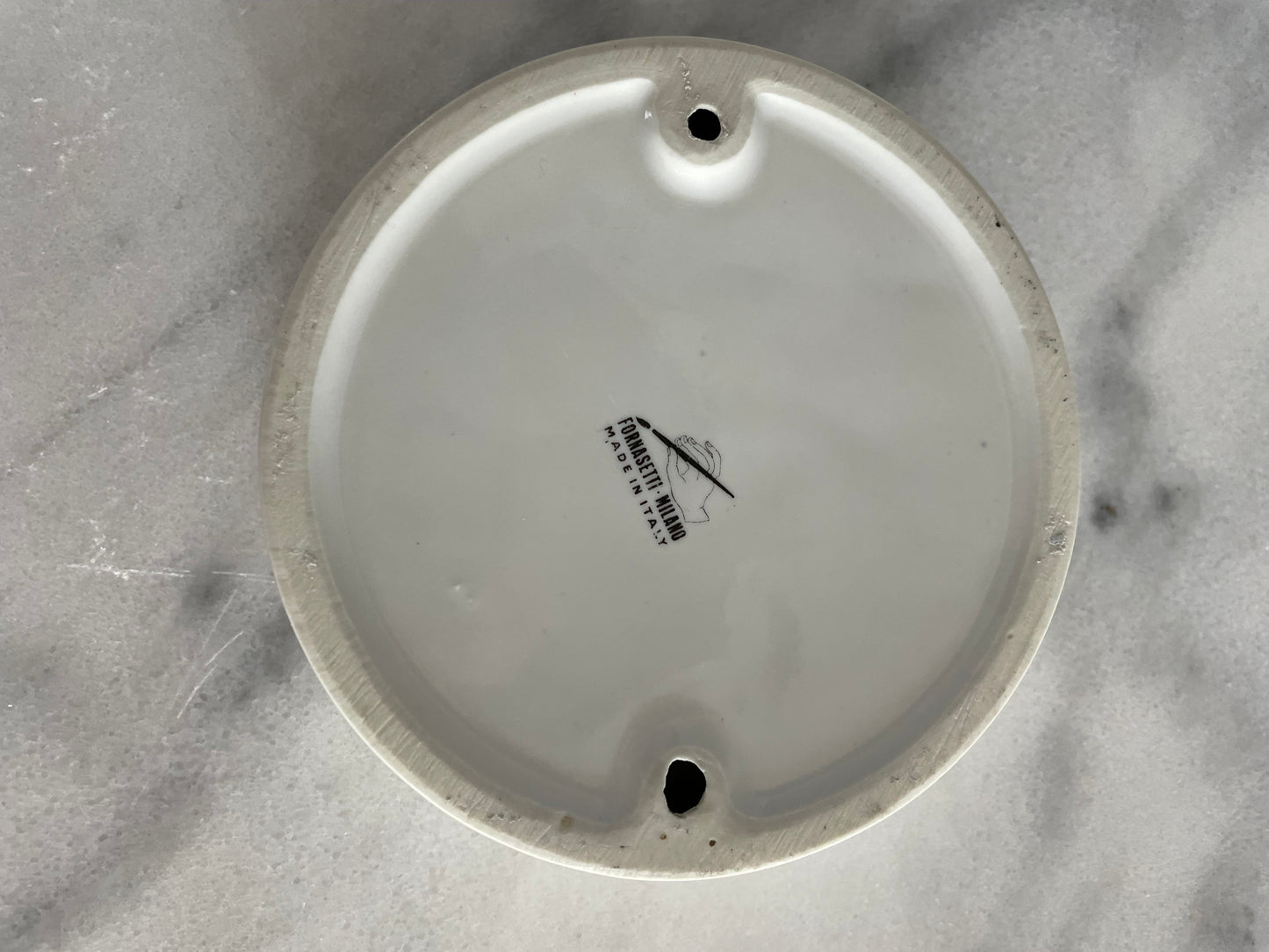 1950s Piero Fornasetti Italian Porcelain Circular Tray 24k Gold Greek Silohuette