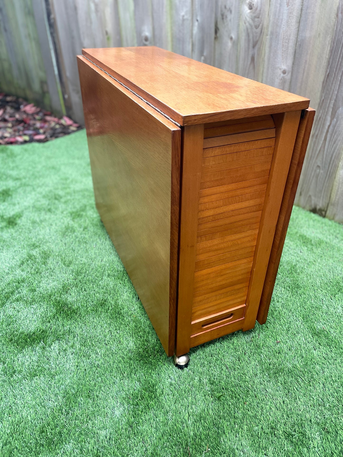 Mid Century Modern Gateleg Drop Leaf Dining Table on Casters With Folding Chairs - 5 Pieces