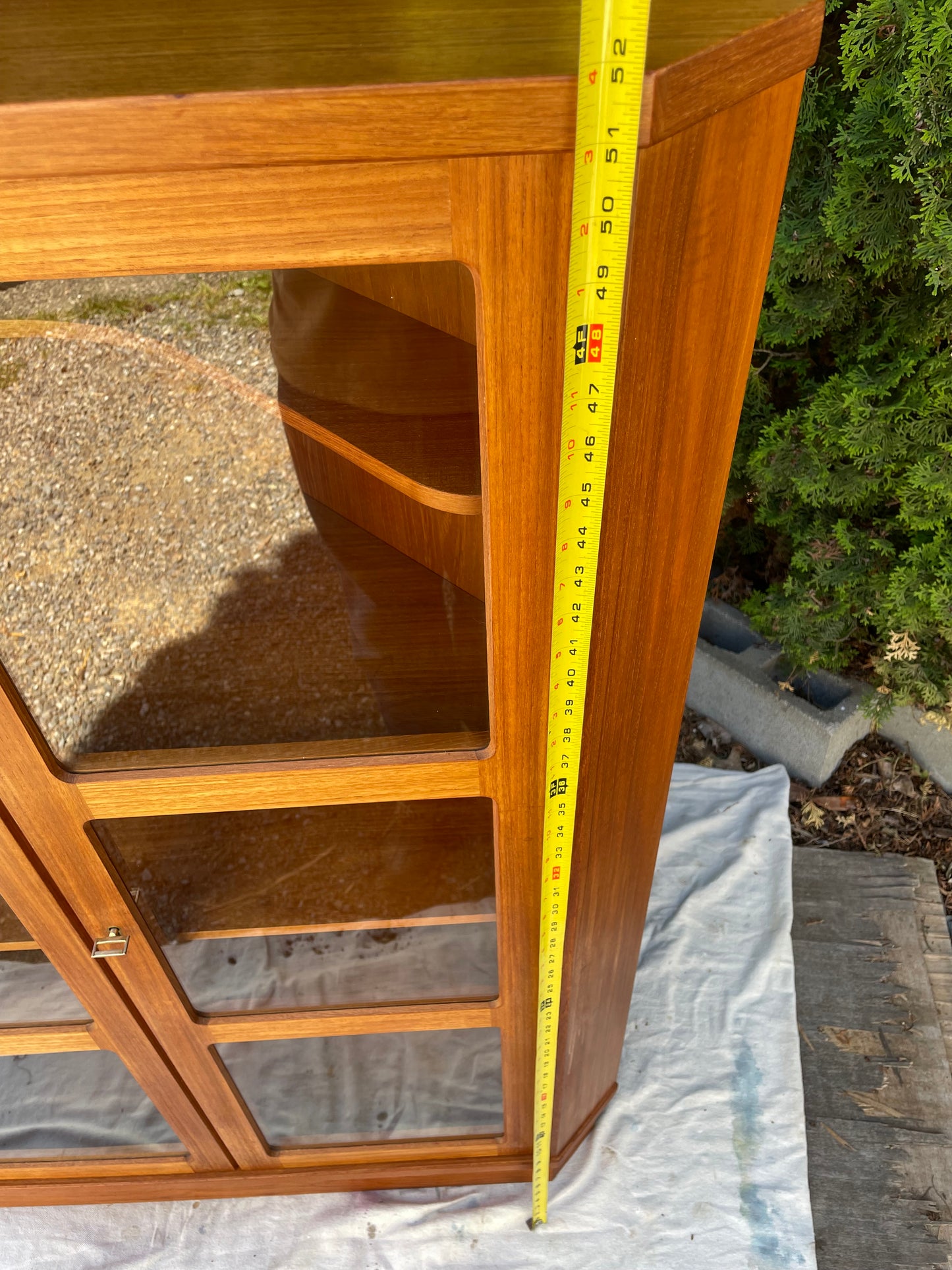 Arne Wahl Iversen for Vinde Mobelfabrik Danish Modern Teak Corner Display Cabinet Bar