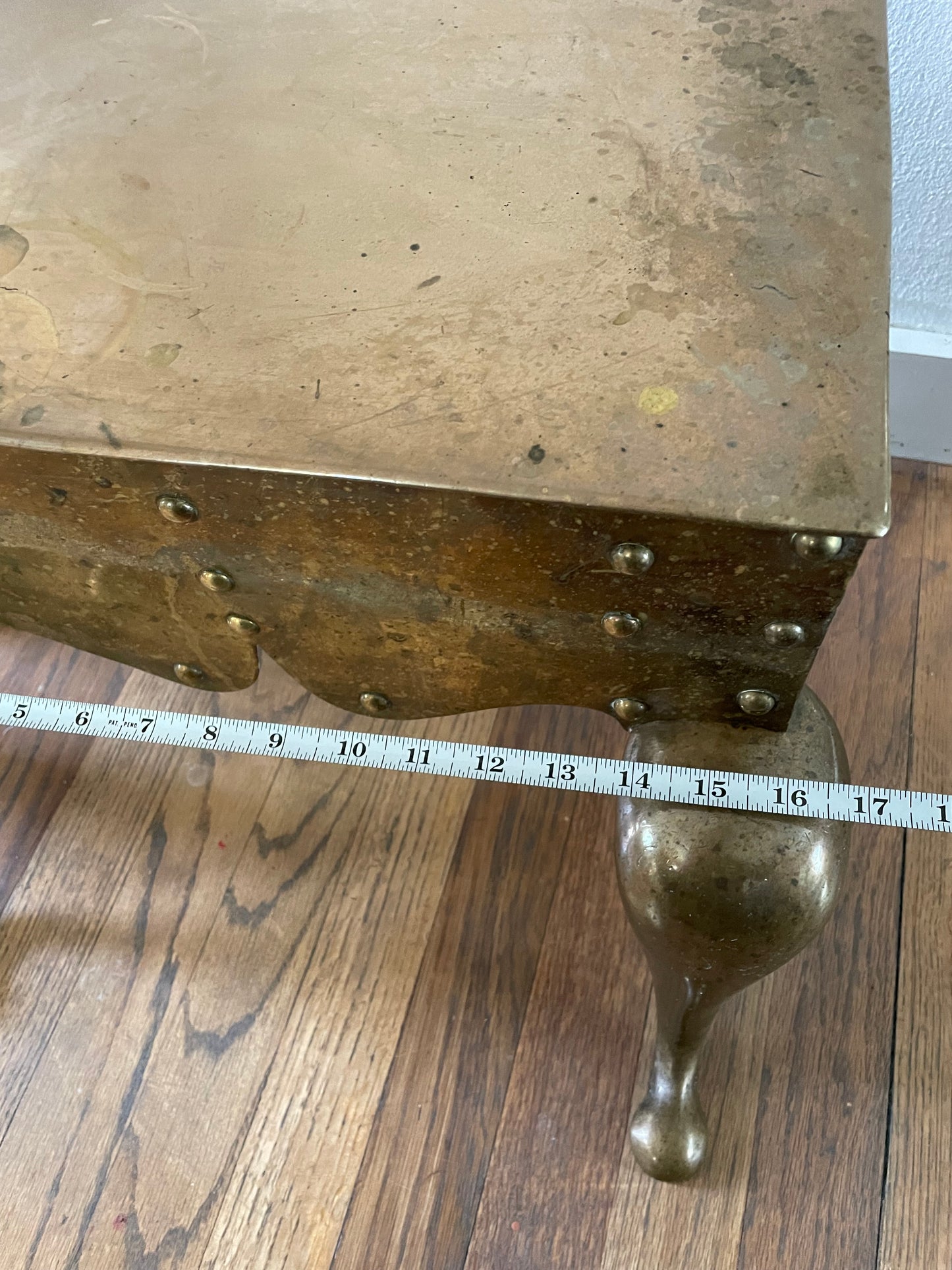 19th Century English Victorian Brass Fireplace Footman