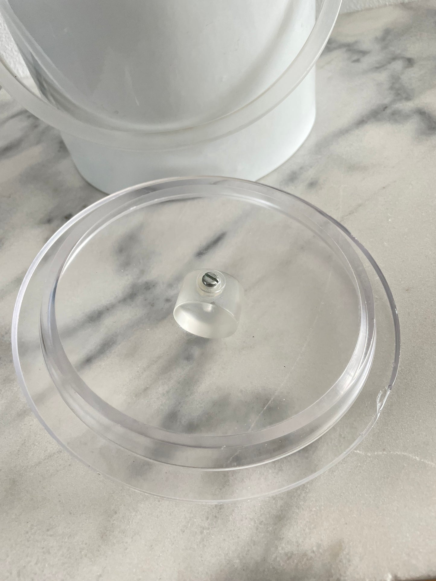 Mid 20th Century Georges Briard White & Lucite Ice Bucket