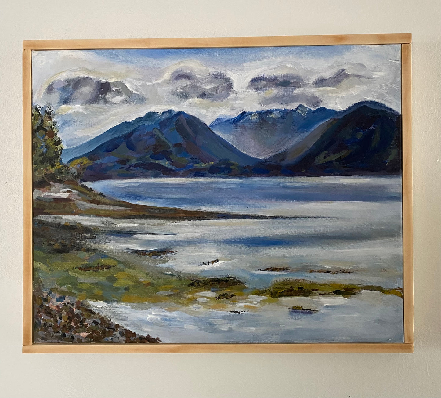 Original Pacific Northwest Landscape Painting – Scenic Beach Seabeck WA by Francisco Peña