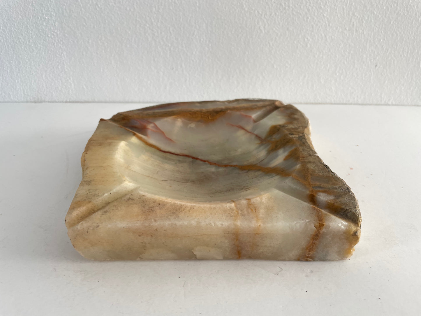 Mid 20th Centrury Organic Raw Live Edge Italian Marble Ashtray Vide-Poche Catchall