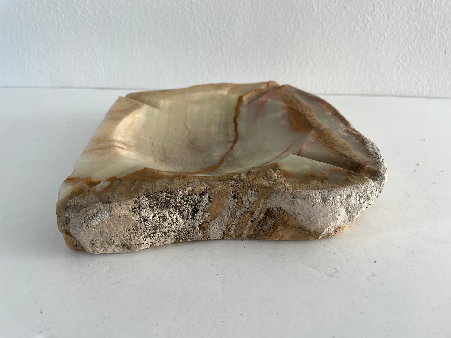 Mid 20th Centrury Organic Raw Live Edge Italian Marble Ashtray Vide-Poche Catchall