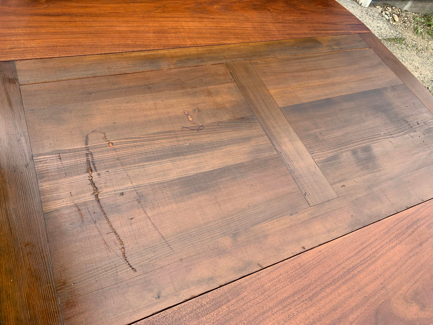 1950s Art Deco Style Circular Expandable Walnut Dining Table With Waterfall Leg