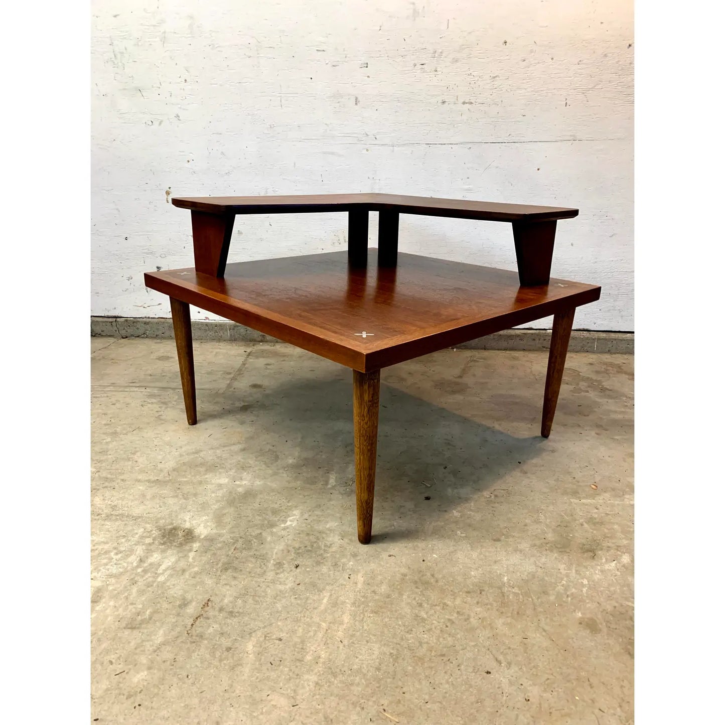 1950s Merton Gershun for American of Martinsville Mid-Century Modern Two Tier Corner Table