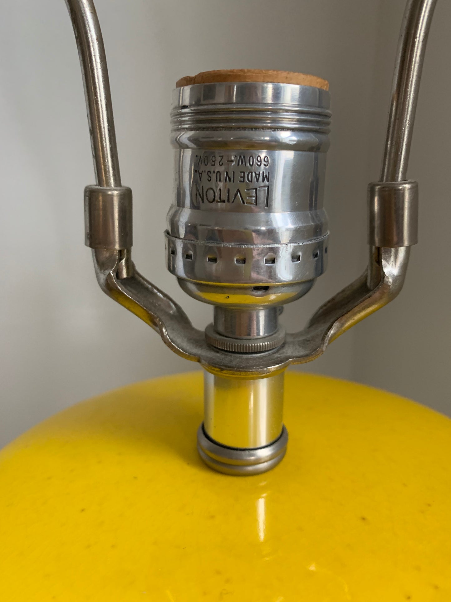 Mid-Century Modern Canary Yellow Ceramic Dual Setting Lamp