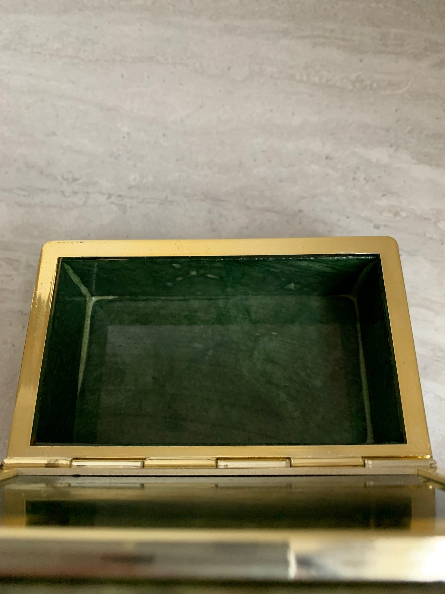 1970s Hand-Carved Italian Alabaster Box With Brass Accents