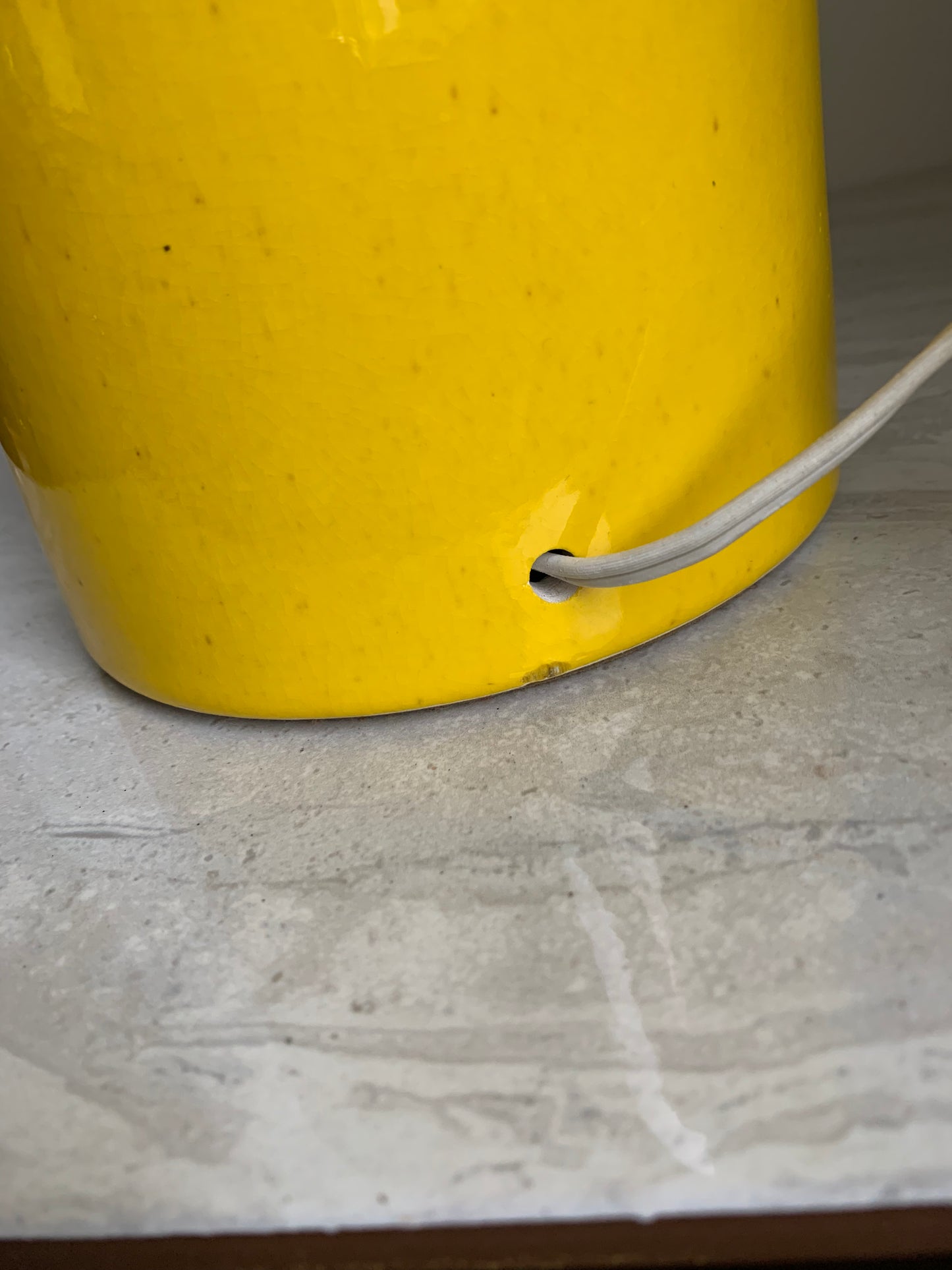 Mid-Century Modern Canary Yellow Ceramic Dual Setting Lamp