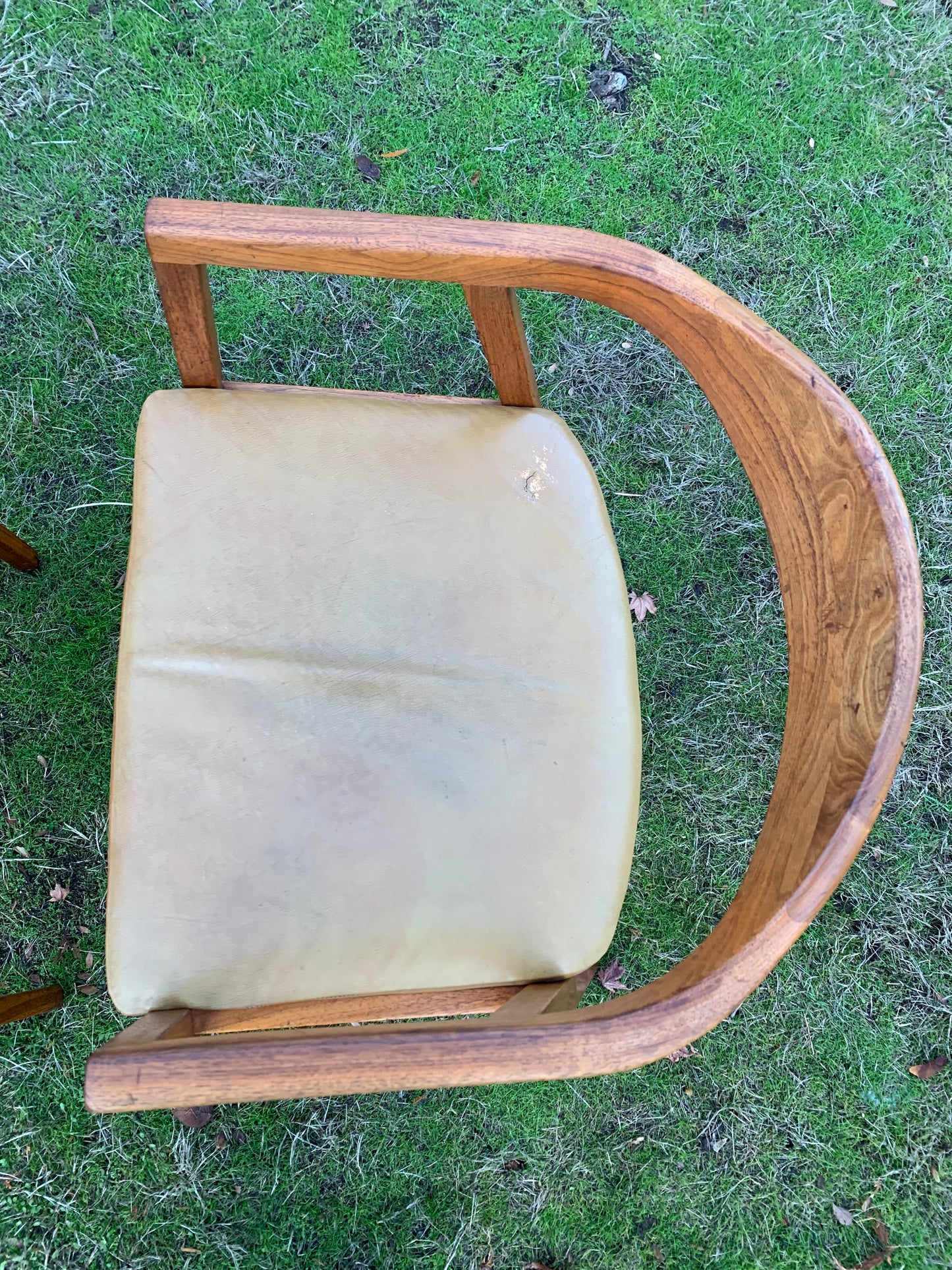 Mid-Century Modern Gunlocke Armchairs With Faux Leather Seat