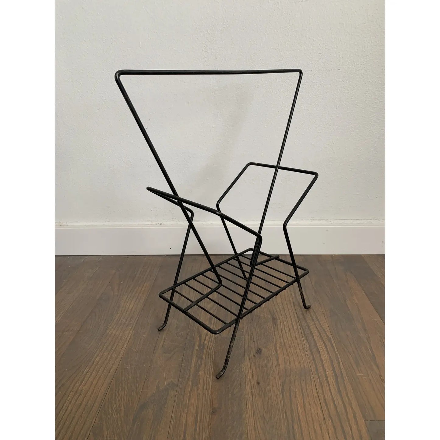 Mid 20th Century Mid-Century Modern Wire Magazine Rack