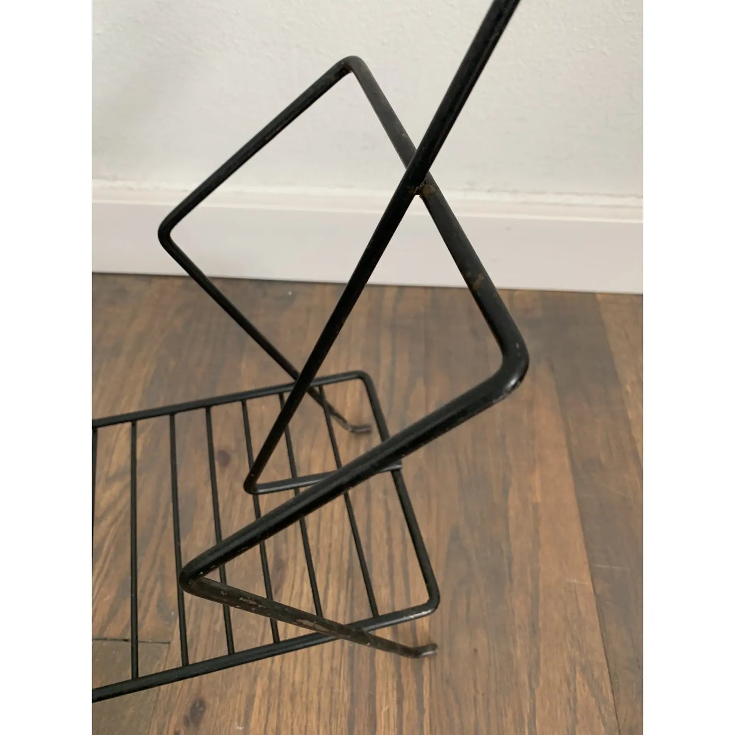 Mid 20th Century Mid-Century Modern Wire Magazine Rack