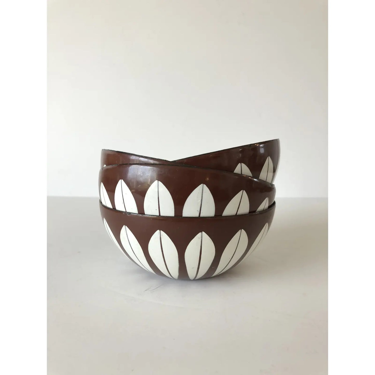 Mid-Century Modern Cathrineholm Lotus Bowl Set Enamelware From Norway- set of 4