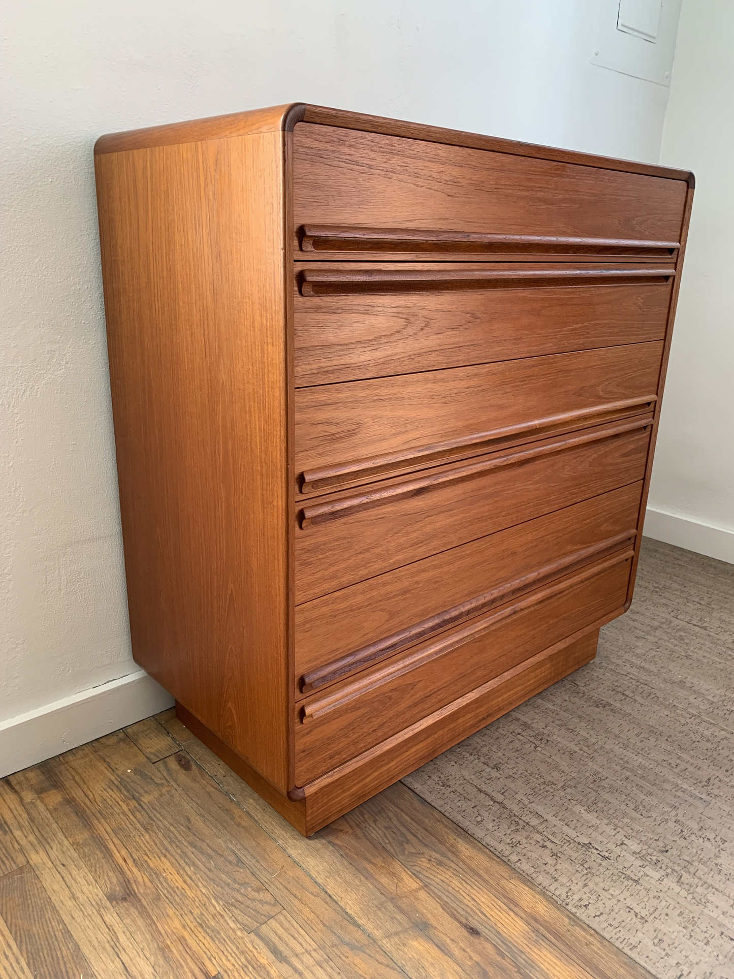 Mid Century Modern Danish Space Age Rounded 6 Drawer Teak Dresser by Kibaek Mobelfabrik