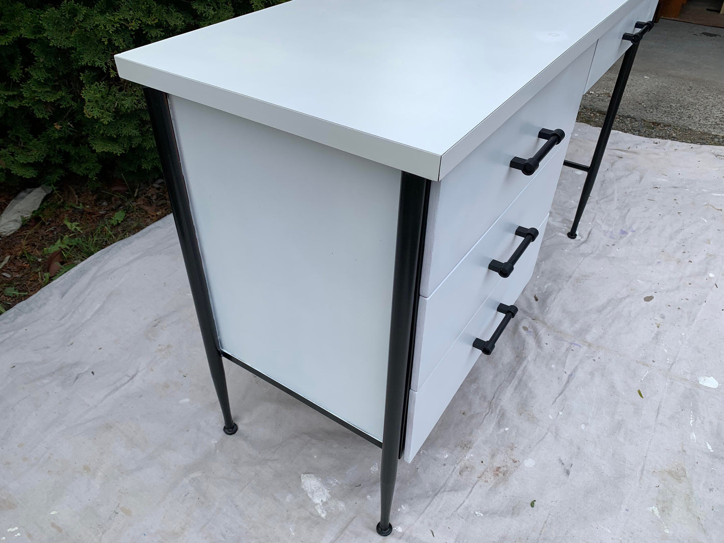 Mid Century Modern Vista of California Writing Desk With White Laminate Top and Black Steel Frame