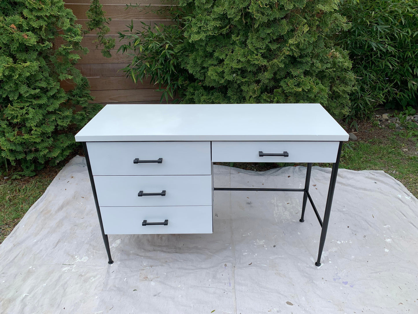 Mid Century Modern Vista of California Writing Desk With White Laminate Top and Black Steel Frame
