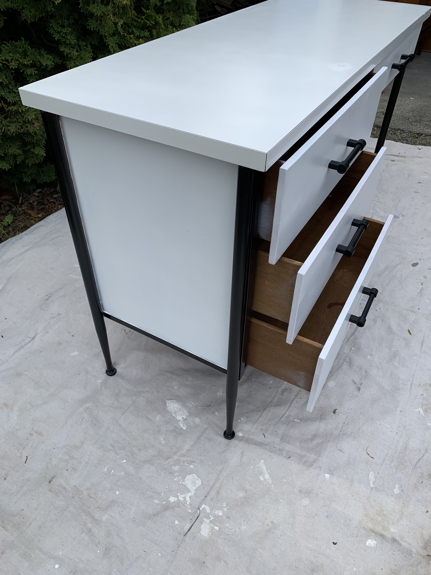 Mid Century Modern Vista of California Writing Desk With White Laminate Top and Black Steel Frame