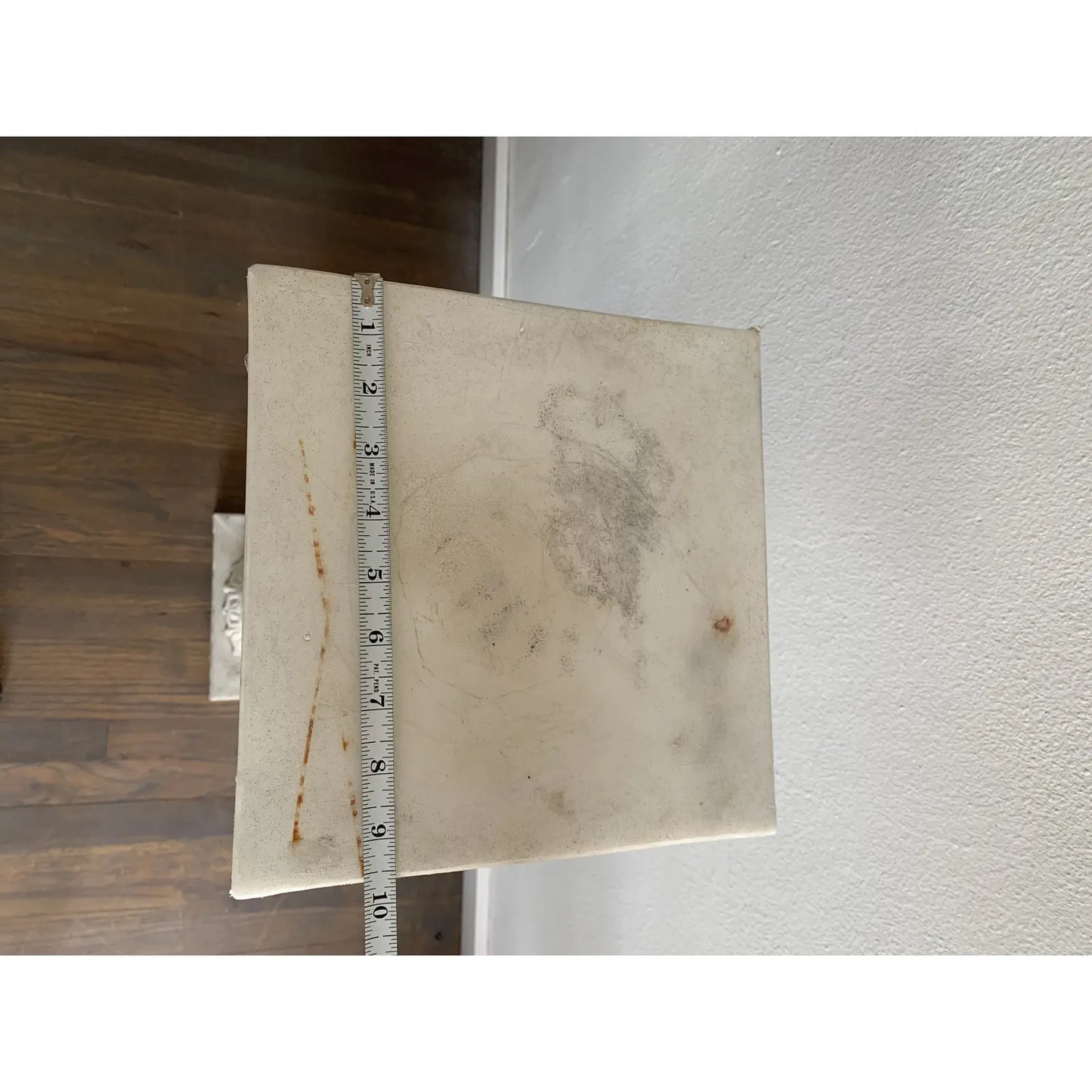 Neoclassical Resin Ionic Column Pedestal