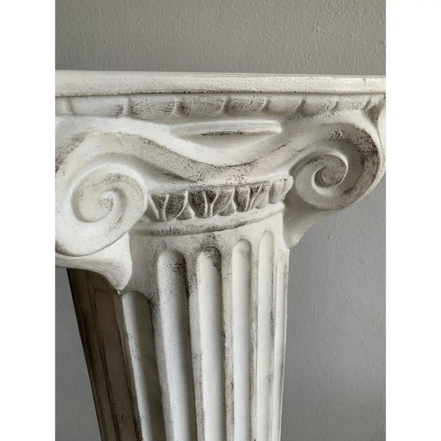 Neoclassical Resin Ionic Column Pedestal