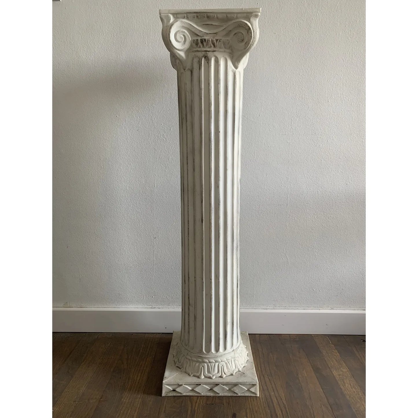 Neoclassical Resin Ionic Column Pedestal
