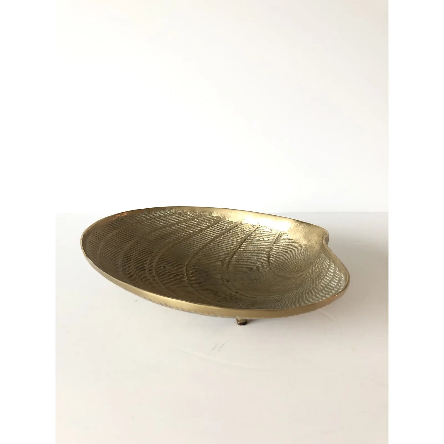 Large vintage 1970s Solid Brass Clam Shell Bowl Display Dish With Feet