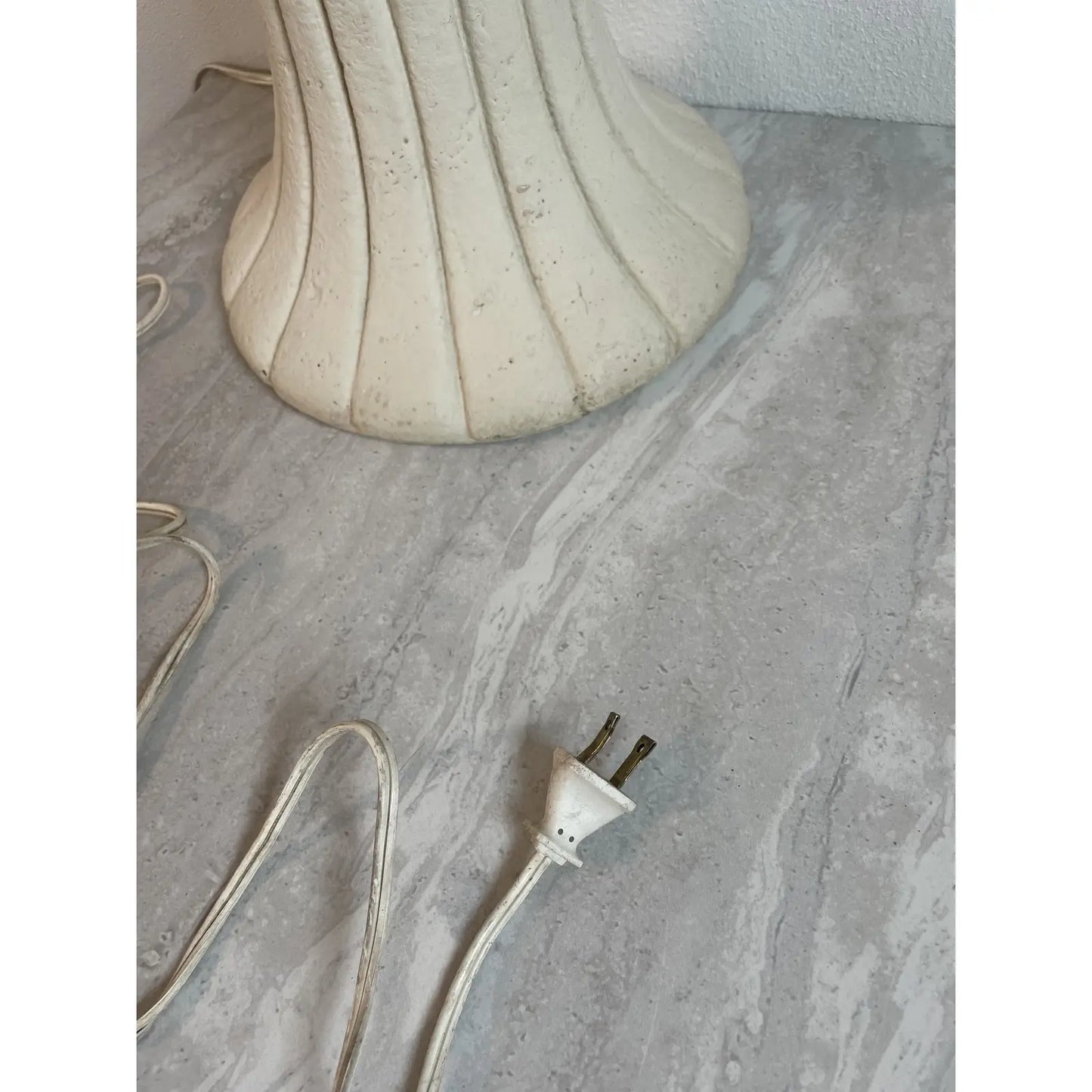 Vintage Late 20th Century Michael Taylor Style Off-White Plaster Column Lamp
