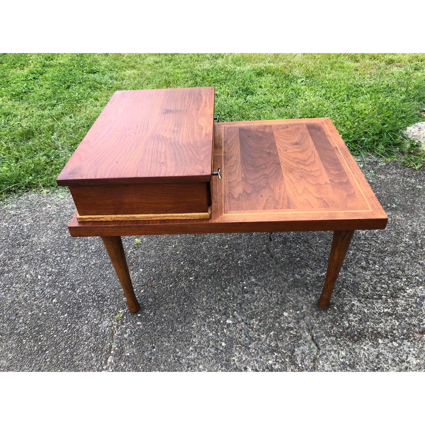 Vintage Mid-Century Modern American of Martinsville Walnut & Oak Inlay Side Table