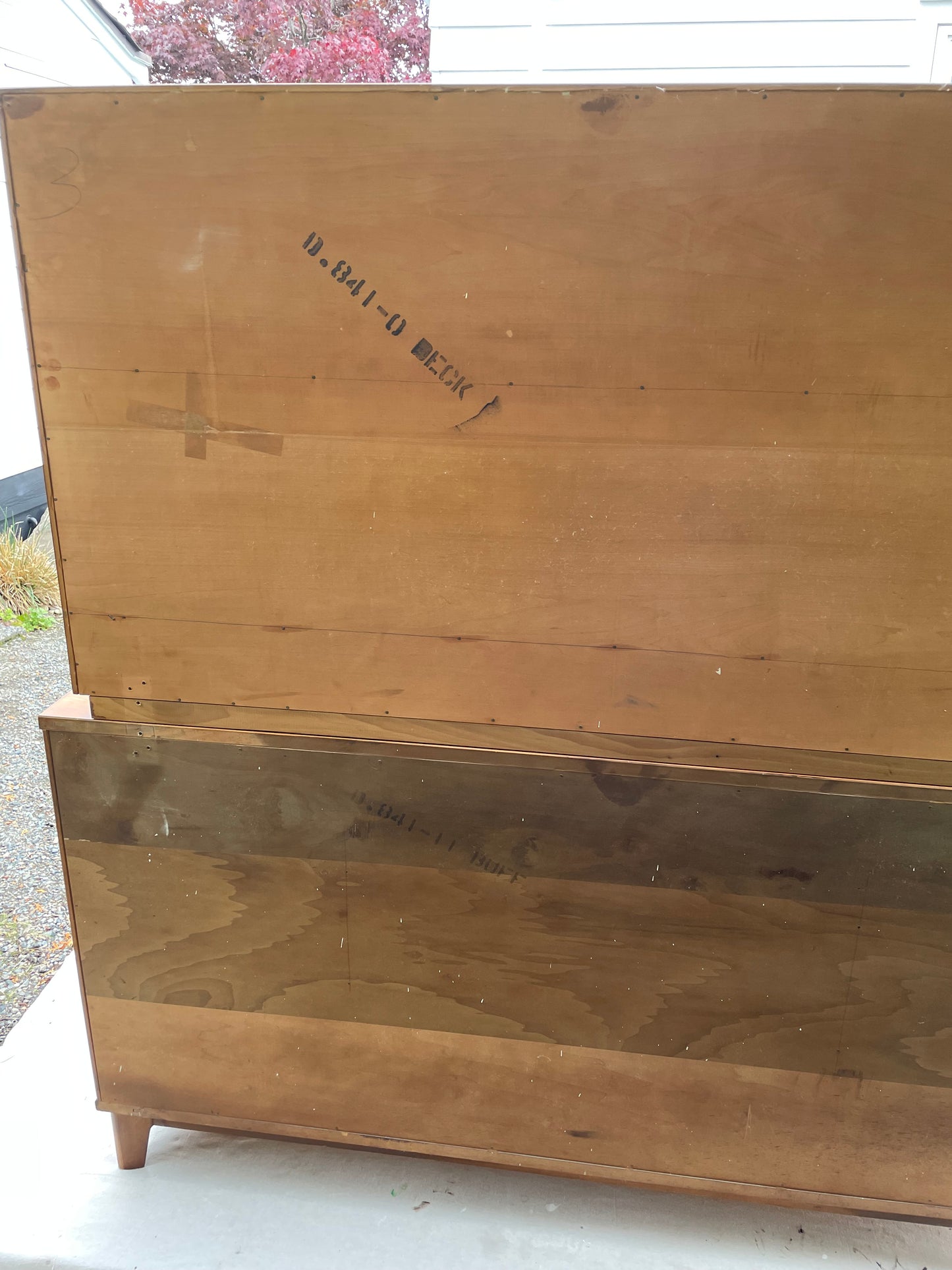 Mid-Century Modern Maple Wood Hutch in Honey With Sliding Glass Display