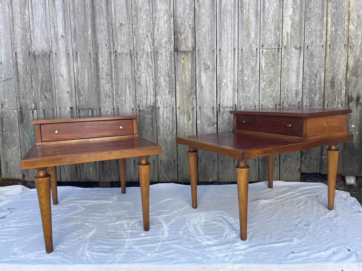 Pair of Mid-20th Century Modern American of Martinsville Side Tables