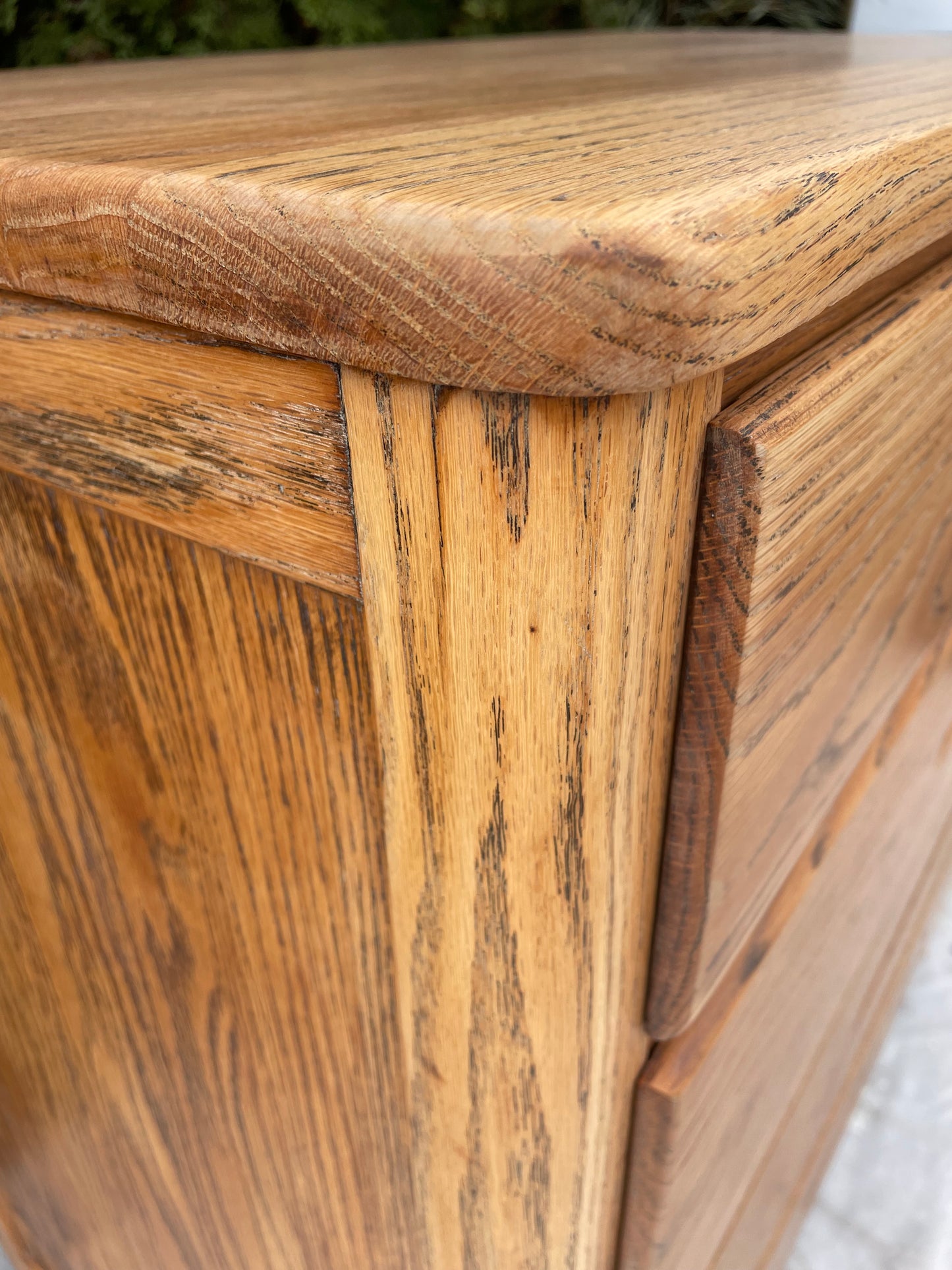 Vintage Mid-Century Modern 4-Drawer Chest Oak Wood Recessed Pulls