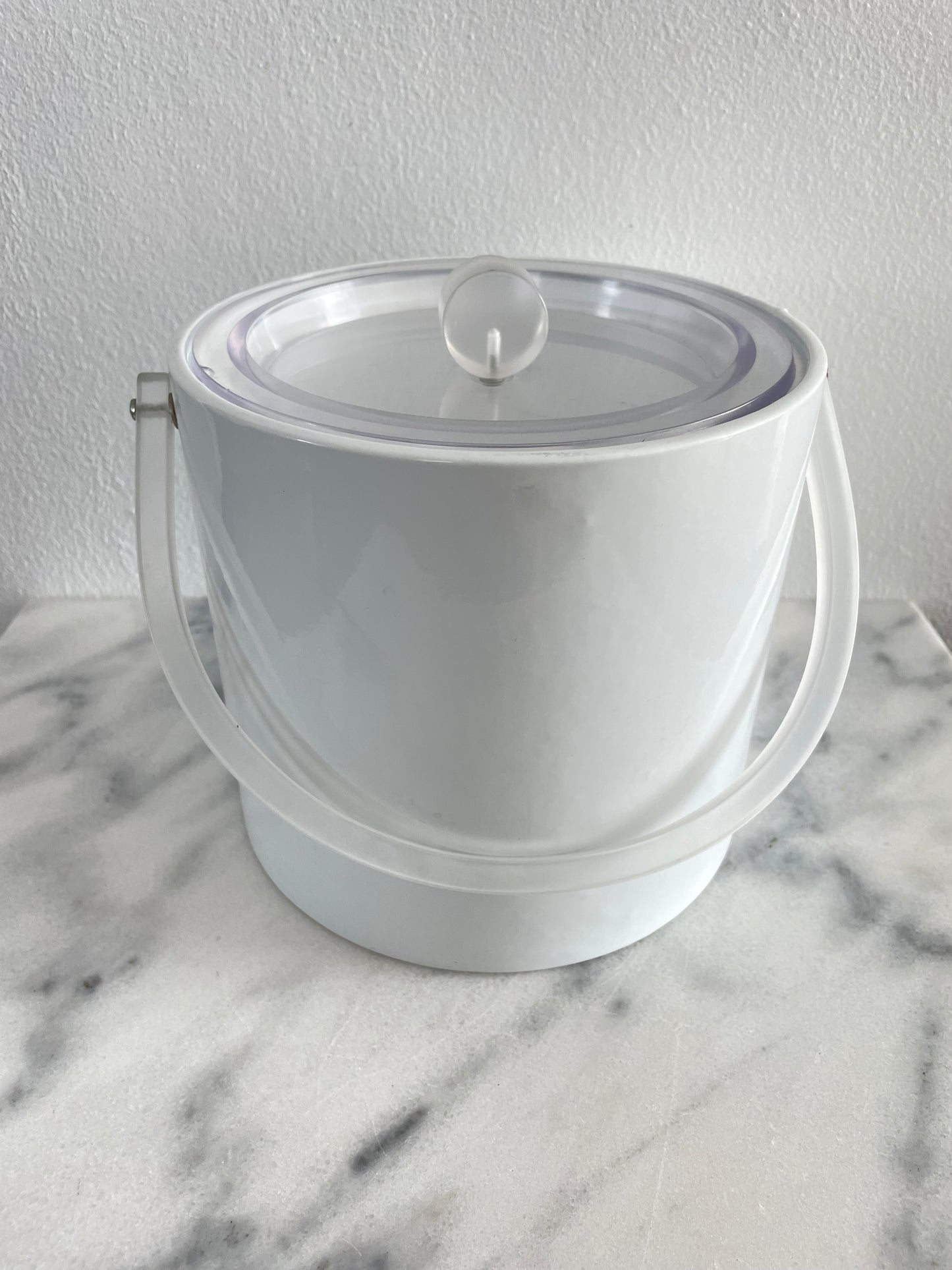 Mid 20th Century Georges Briard White & Lucite Ice Bucket