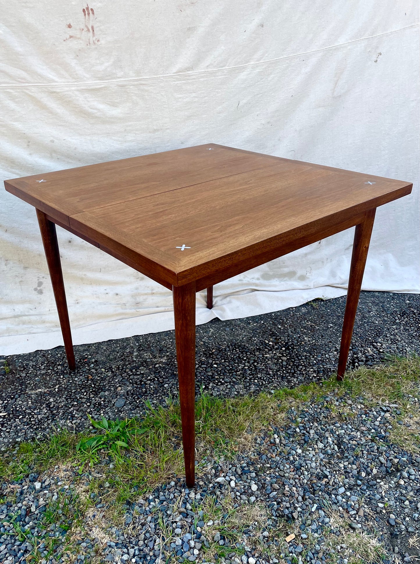 Mid-Century Modern Attributed to Merton Gershun for American of Martinsville Walnut Dining Table