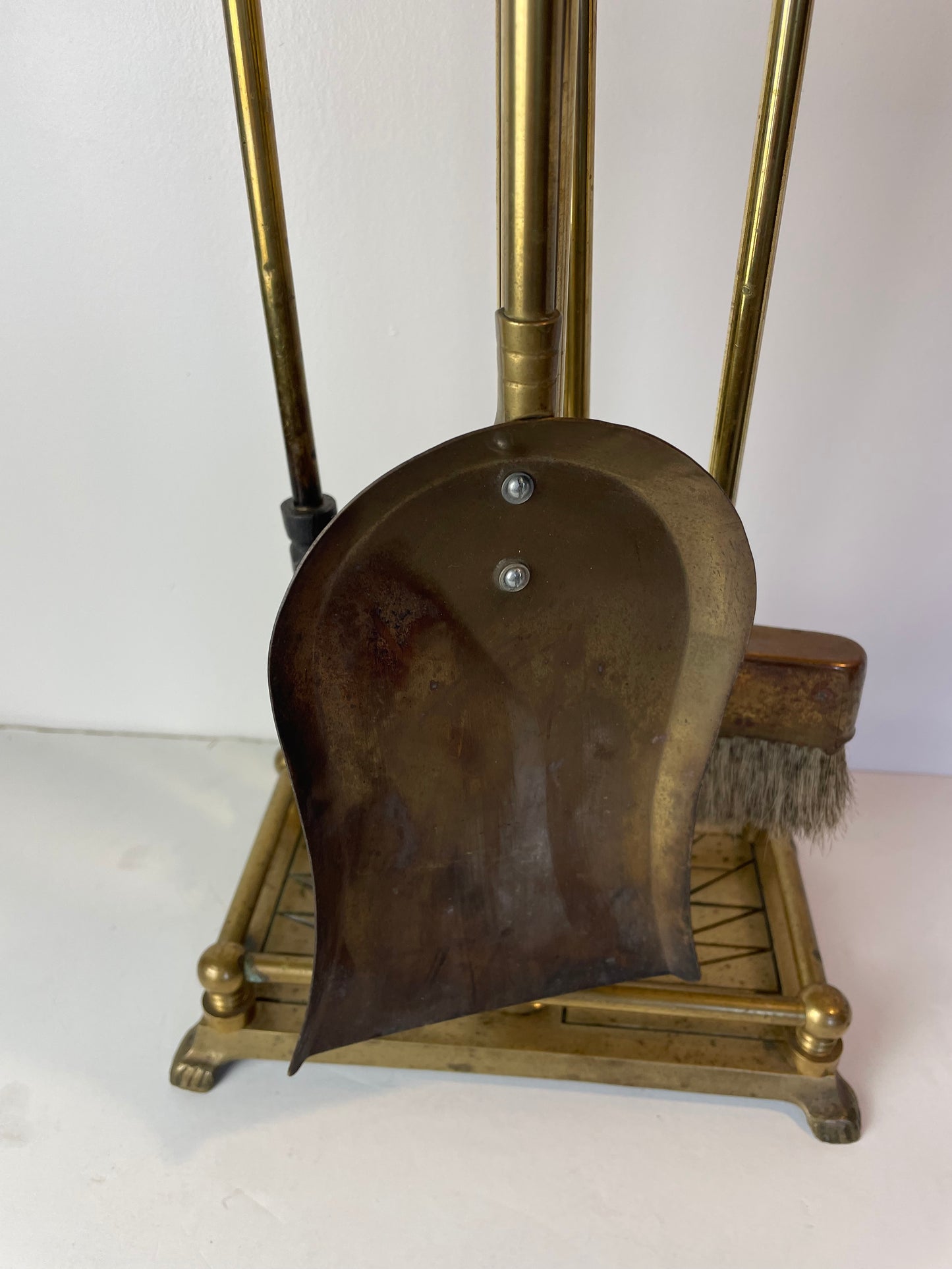 Duck Head Fireplace Set