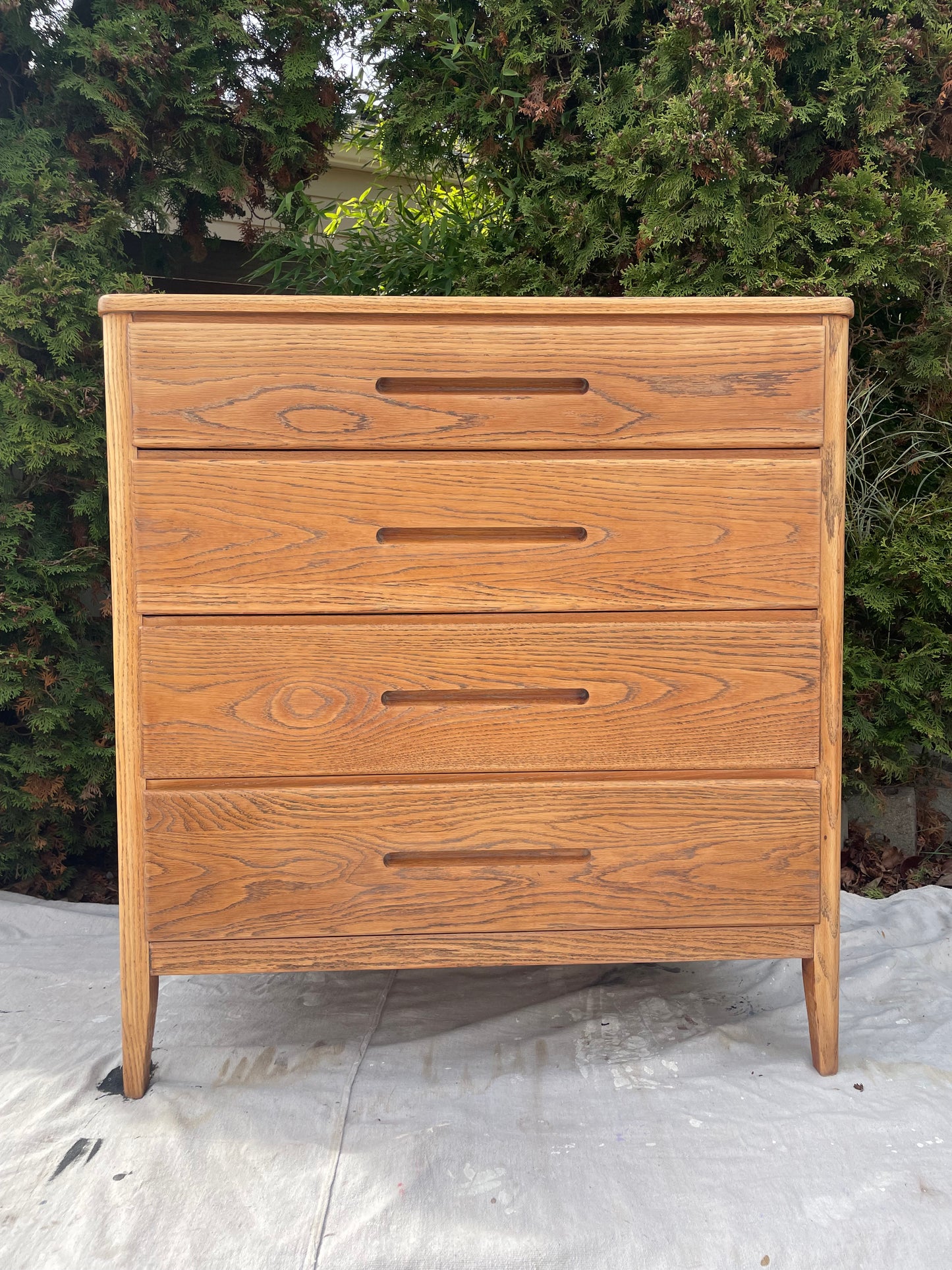 Vintage Mid-Century Modern 4-Drawer Chest Oak Wood Recessed Pulls