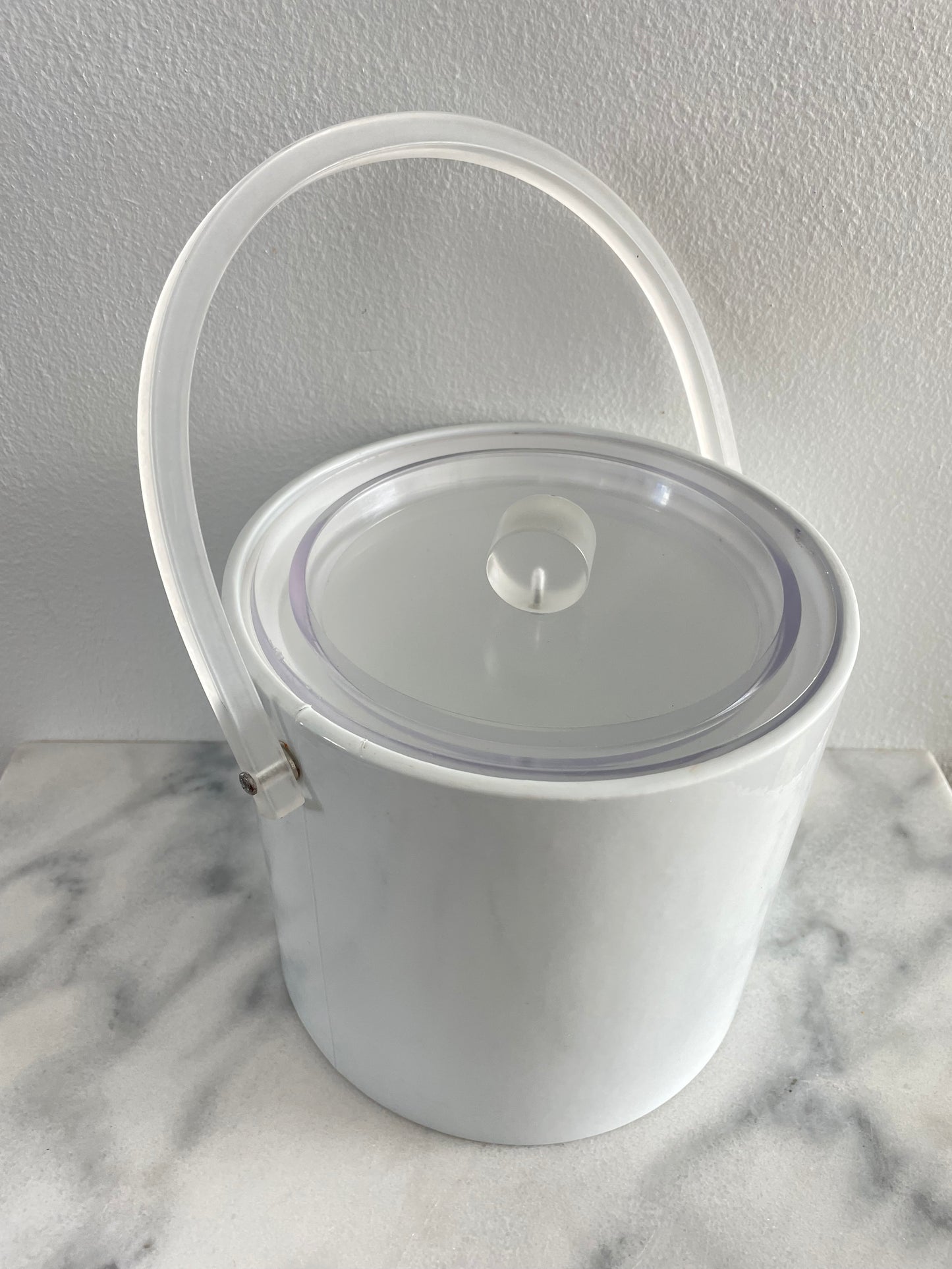 Mid 20th Century Georges Briard White & Lucite Ice Bucket