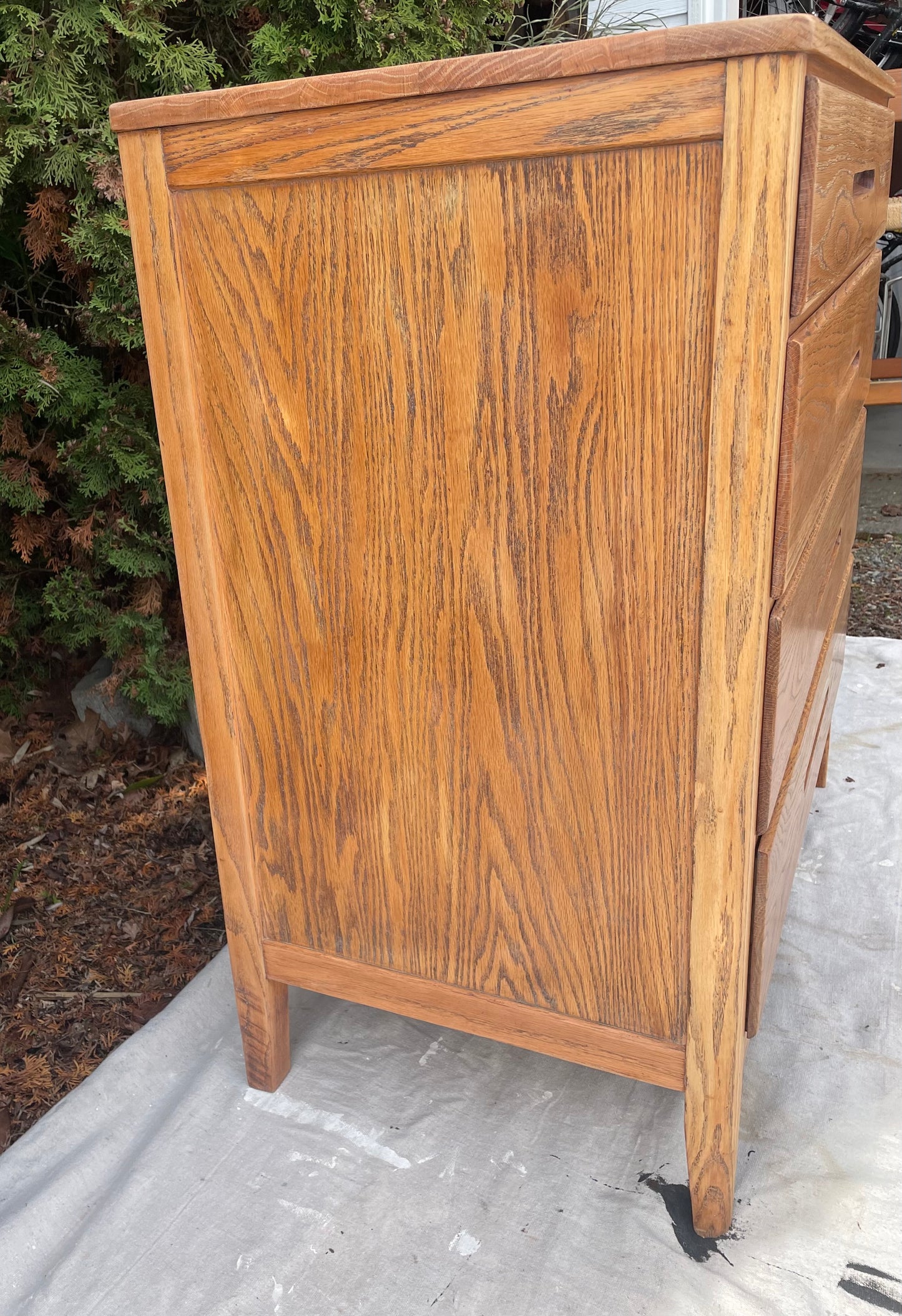 Vintage Mid-Century Modern 4-Drawer Chest Oak Wood Recessed Pulls
