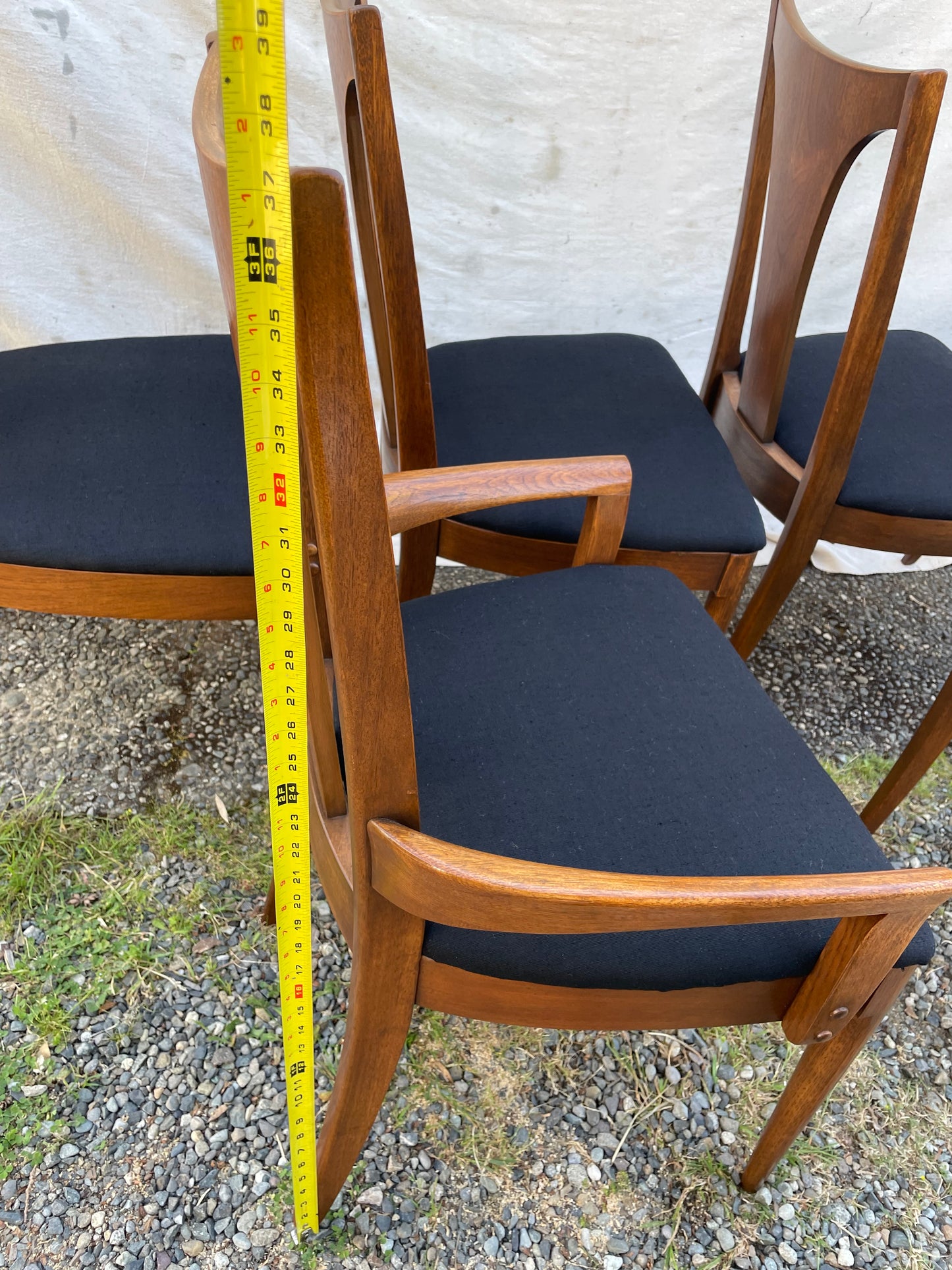 Set of 6 Mid-Century Modern Broyhill Brasilia Sculpted Walnut Dining Chairs
