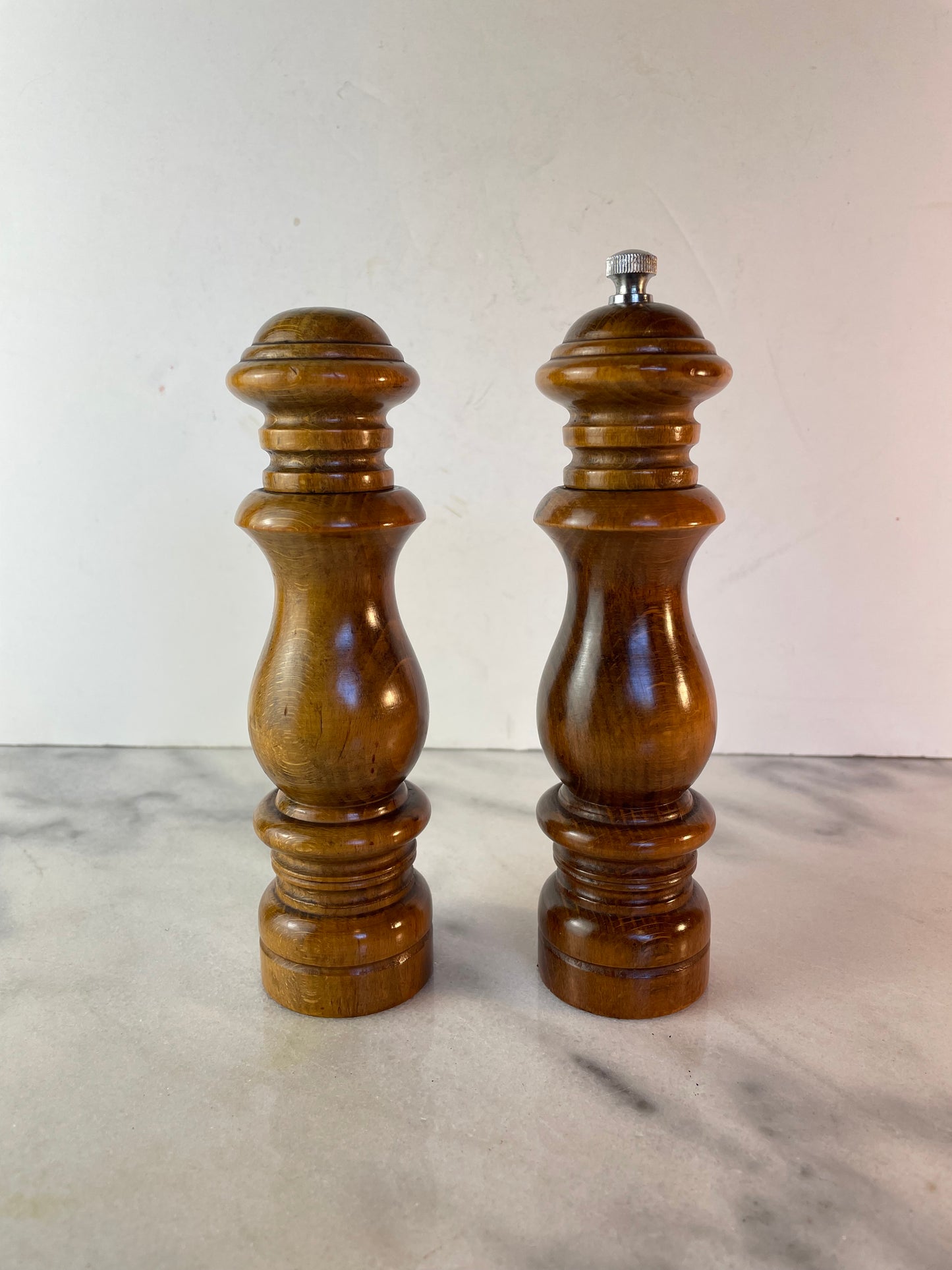 Mid Century Vintage Solid Turned Hardwood Salt Shaker & Pepper Grinder Set – Made in Japan