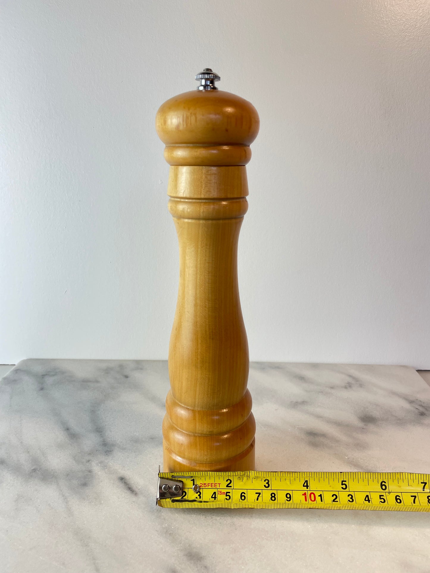 Banton by Vic Firth Hand Turned Wood Pepper Mill Grinder Maple