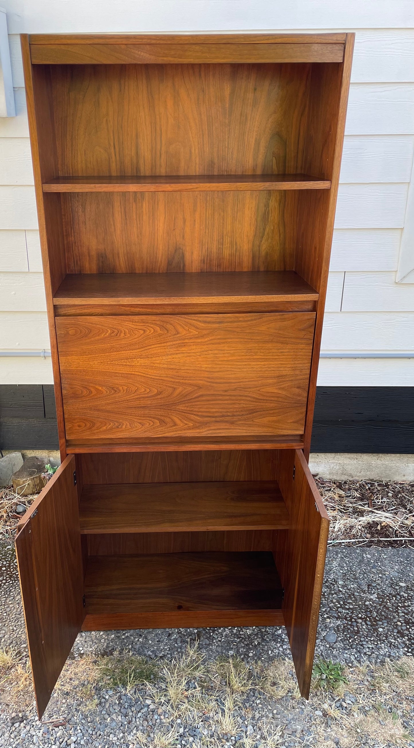 Mid 20th Century Mid-Century Modern Walnut Bar Cabinet Desk