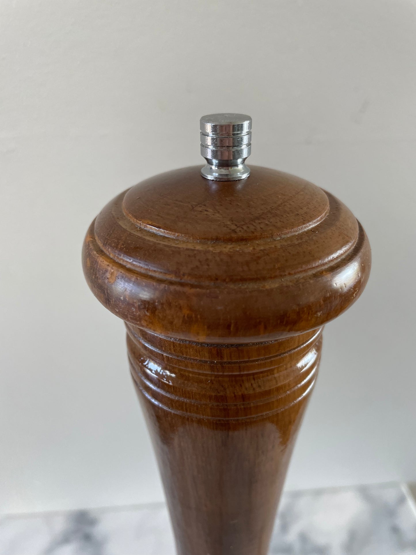 Large Vintage Restaurant Style Culinary Pepper Grinder