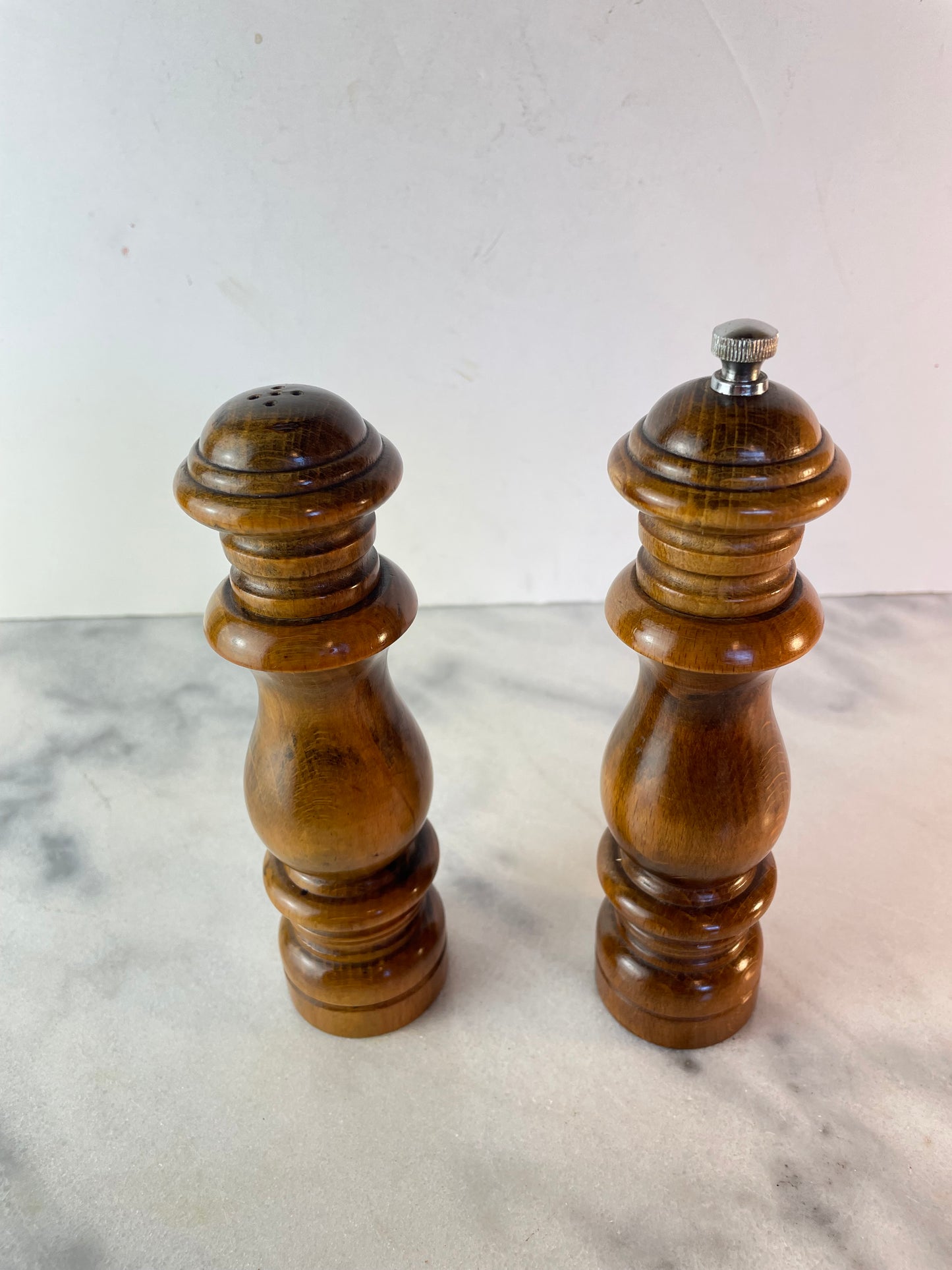 Mid Century Vintage Solid Turned Hardwood Salt Shaker & Pepper Grinder Set – Made in Japan