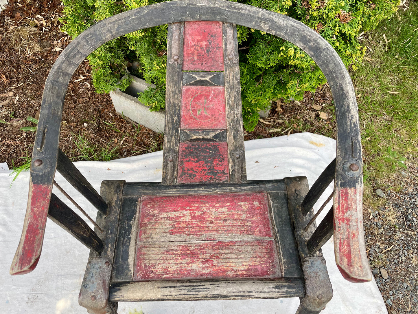 Late 19th-Early 20th Century Chinese Horseshoe Back Armchair