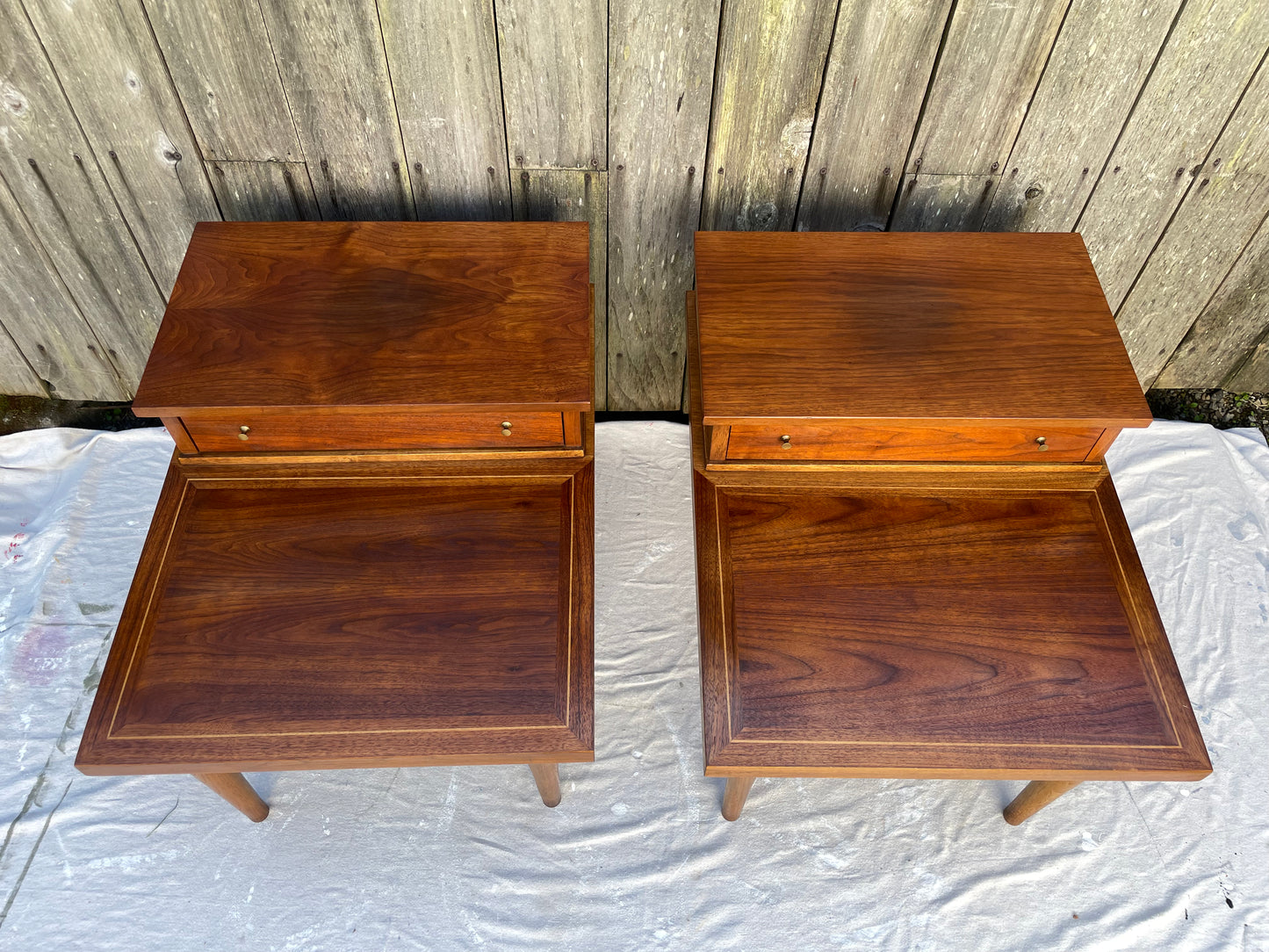 Pair of Mid-20th Century Modern American of Martinsville Side Tables