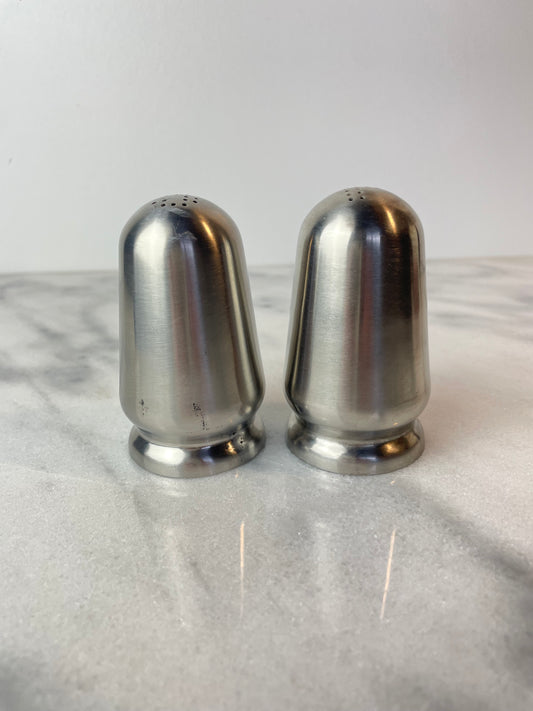 Vintage Reed & Barton 18/8 Stainless Steel Salt & Pepper Shakers — Mid-Century Modern “Viking” Pattern