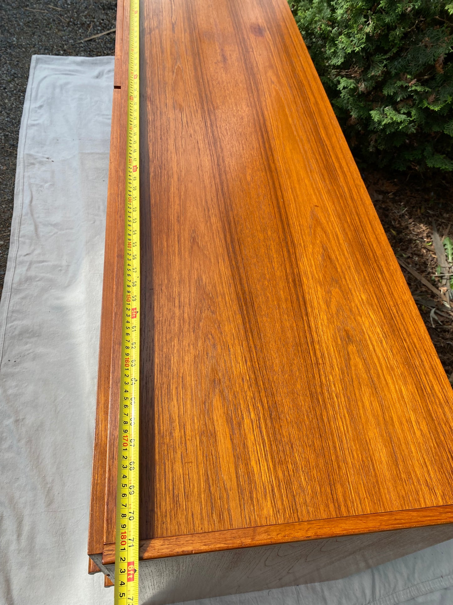 Mid-Century Modern Danish Teak 6-Drawer Dresser / Credenza