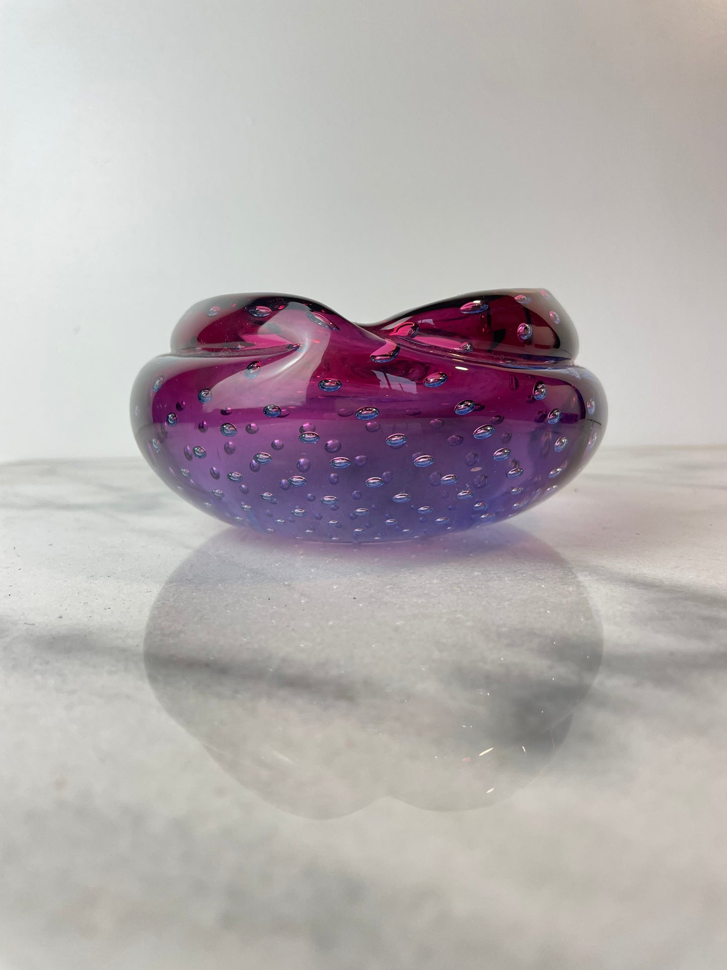 Vintage Murano “Bullicante” Controlled Bubble Art Glass Ashtray Attributed to Seguso, 1950s–1960s